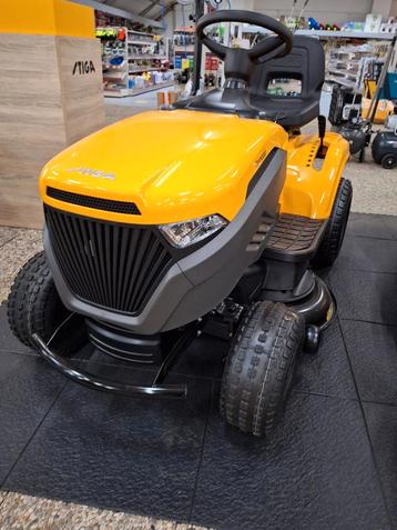 STIGA ESTATE Tornado 398 M en de Estate 384 M Tuintractor  beschikbaar voor biedingen