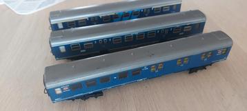 3 Märklin NS IC rtg'n post,1 +2 de klas 4049,4048,4117 beschikbaar voor biedingen