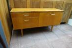 Vintage klepkast/tv meubel /klein dressoir, Ophalen