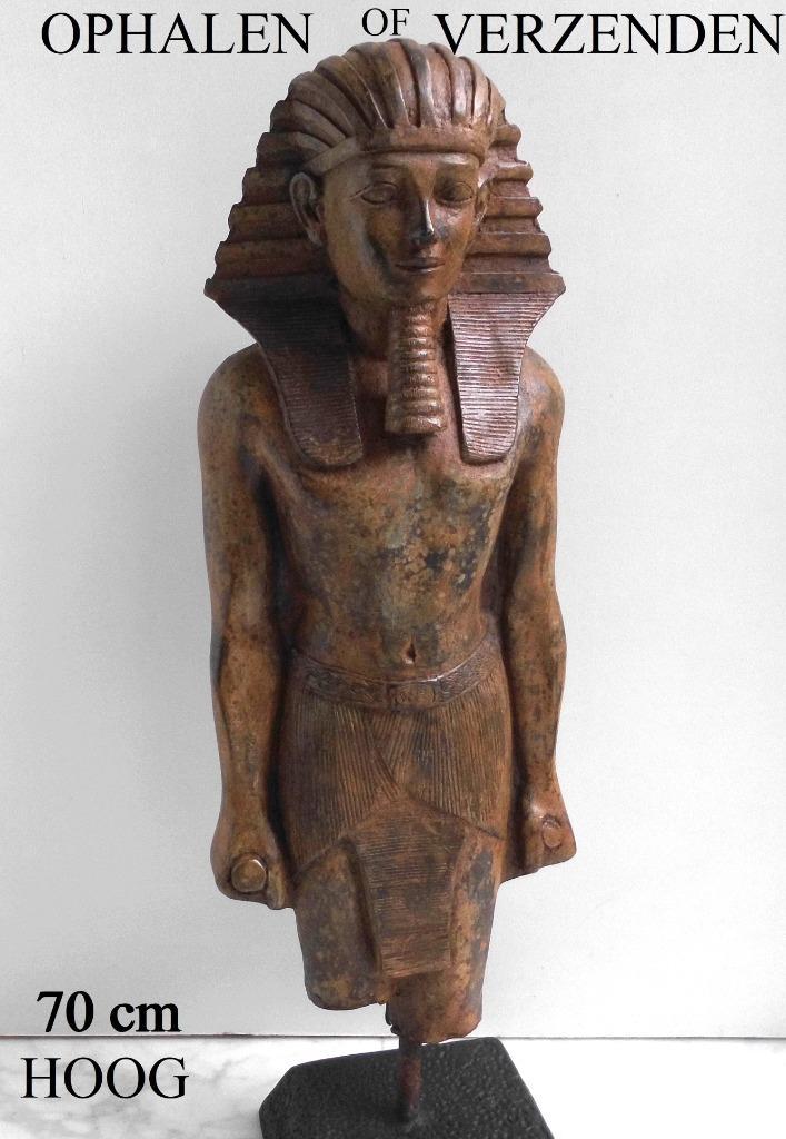 Oud bronzen Toetanchamon. Beeld  70 cm., Antiek en Kunst, Kunst | Niet-Westerse kunst, Ophalen