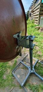 satelietschotel met 3 voudige LNB, Audio, Tv en Foto, Schotelantennes, Ophalen, Gebruikt