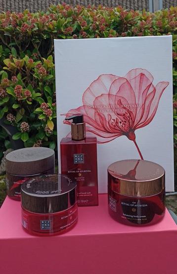 Rituals lege navulverpakkingen Ayurveda en cadeaudoos beschikbaar voor biedingen