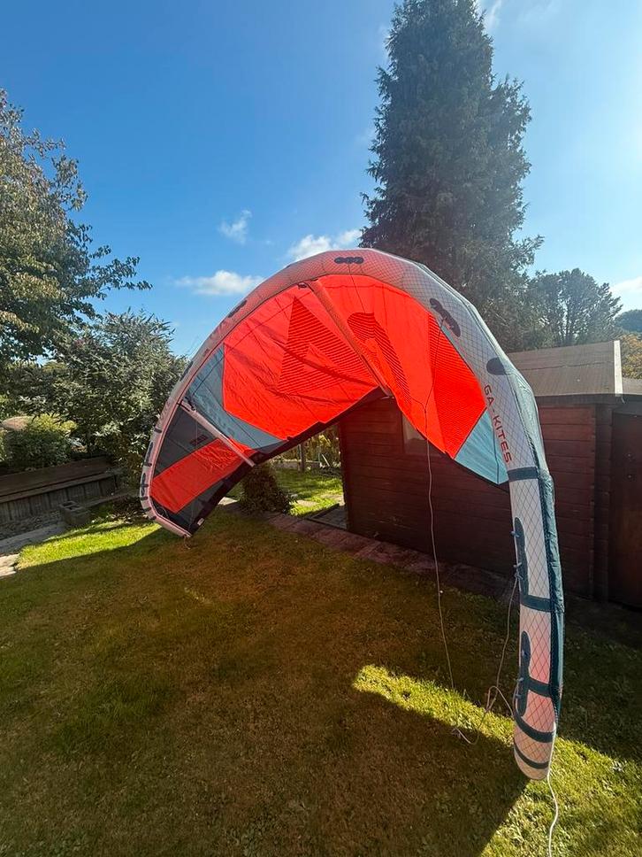 Gaastra Pure Kite 9/12qm Team- Edition 2025, Watersport en Boten, Kitesurfen, Zo goed als nieuw, Geen board, Ophalen of Verzenden