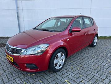 Kia Cee'd 1.4 CVVT X-tra Airco Centraal Vergrendeling Trekha beschikbaar voor biedingen
