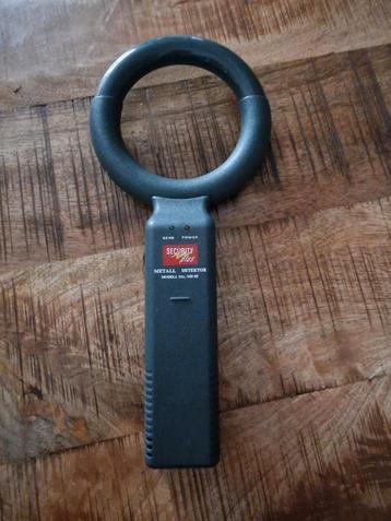 Metaaldetector hand detector  beschikbaar voor biedingen