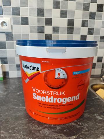 Alabastine voorstrijk beschikbaar voor biedingen