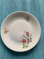 7 vintage Hutchenreuther gebaksbordjes met Rozen, Huis en Inrichting, Keuken | Servies, Ophalen of Verzenden, Zo goed als nieuw