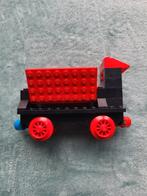 Lego trein 4,5 - 12 Volt blauwe rails kiepbak wagon Zwart., Kinderen en Baby's, Speelgoed | Duplo en Lego, Ophalen of Verzenden