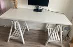 IKEA Bureau op schragen, wit, Huis en Inrichting, Bureaus, Ophalen, In hoogte verstelbaar, Gebruikt, Bureau