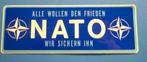 Nato - Alle wollen Frieden, Verzamelen, Ophalen of Verzenden, Landmacht, Nederland, Embleem of Badge