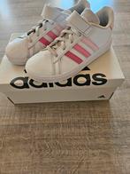 Adidas meisjes sneakers, Meisje, Gebruikt, Ophalen of Verzenden, Sportschoenen