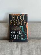 Secret Smile van Nicci French – Hardcover Thriller, Verzenden, Zo goed als nieuw
