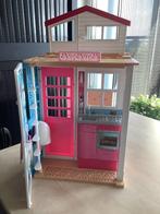 Barbiehuis van mattel, Kinderen en Baby's, Speelgoed | Poppenhuizen, Ophalen of Verzenden, Zo goed als nieuw, Poppenhuis