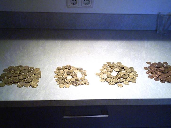 kleingeld ruilen voor briefgeld, Postzegels en Munten, Munten | Europa | Euromunten, 2 euro, Overige landen, Ophalen