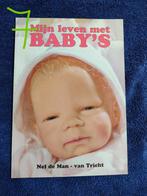 boeken kinderpoppen/exotische poppen, Verzamelen, Poppen, Ophalen of Verzenden, Zo goed als nieuw, Pop