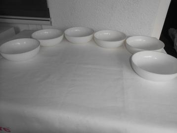 Tupperware kommetjes wit 275ML NIEUW beschikbaar voor biedingen