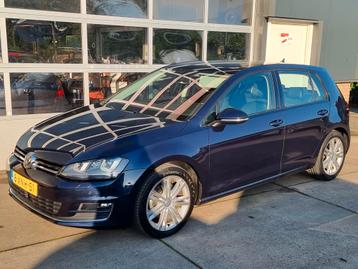 Volkswagen Golf 1.4 TSI ACT Business Edition Pano Dsg Automa beschikbaar voor biedingen