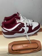 Nieuwe Nike Dunk Low Rood/Wit, Kleding | Heren, Ophalen, Wit, Nieuw, Sneakers of Gympen