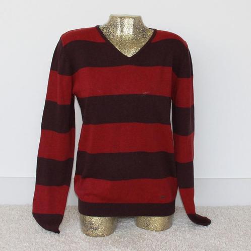 Pull & Bear Trui 100% Katoen (M) € 25,-, Kleding | Dames, Truien en Vesten, Zo goed als nieuw, Maat 38/40 (M), Rood, Ophalen of Verzenden