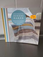 GESTREEPTE DEKENS HAKEN BOEK ZGAN, Hobby en Vrije tijd, Ophalen, Zo goed als nieuw, Haken, Patroon of Boek