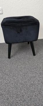 Zwarte voetenbankje / poef, Ophalen, Hout, Minder dan 50 cm, Vierkant