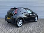 Toyota Aygo X 1.0 VVT-i MT First Apple Carplay/Android Auto, Auto's, 12 maanden, Stof, Gebruikt, Euro 6