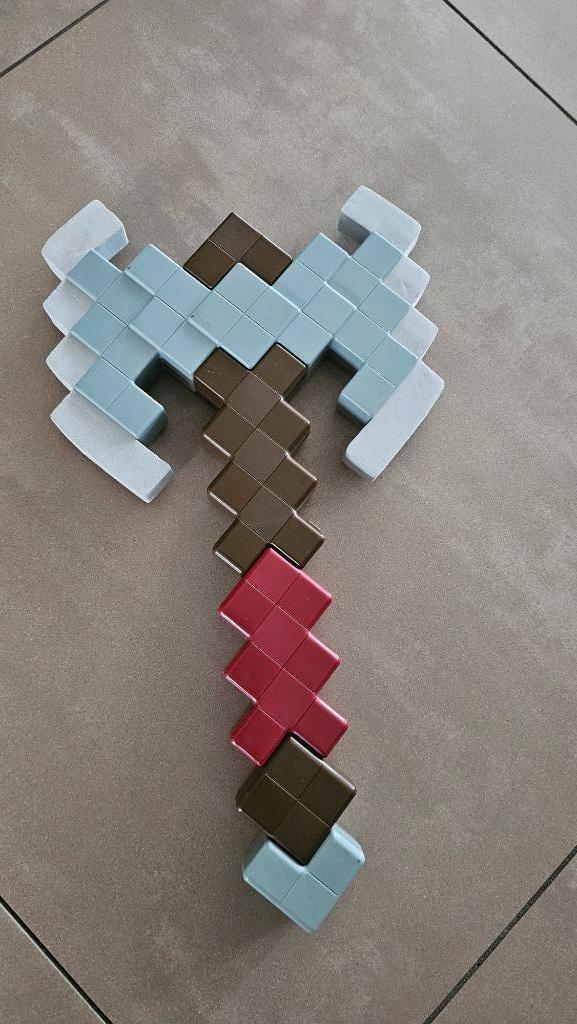 minecraft bijl met geluid, Kinderen en Baby's, Speelgoed | Buiten | Actiespeelgoed, Gebruikt, Ophalen of Verzenden