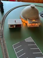 Ho Planetarium verlicht in zeer nette staat, Hobby en Vrije tijd, Overige merken, Gelijkstroom of Wisselstroom, Brug, Tunnel of Gebouw