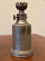 Antieke Pigeon olielamp Déposé (tin) zonder glas, Ophalen