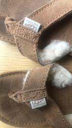 Ugs kinderpantoffel/ slipper lengte 18 cm nieuw, Ophalen of Verzenden, Nieuw, Jongen of Meisje, Laarzen