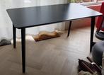 Zwarte tafel / bureau Lisabo van Ikea, Huis en Inrichting, Ophalen, Gebruikt, 100 tot 150 cm, 50 tot 100 cm