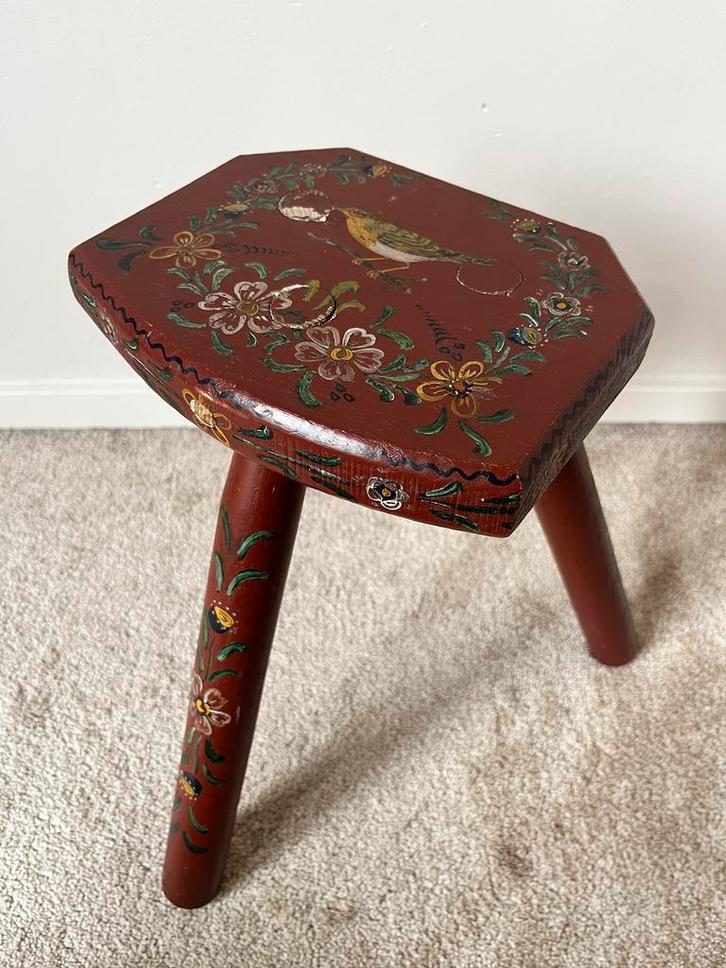 Prachtig vintage tafeltje/krukje, 21,5x32,5cm. Boho antiek, Huis en Inrichting, Tafels | Bijzettafels, Gebruikt, Overige vormen