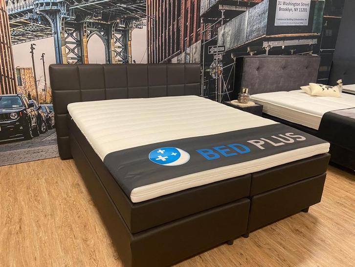 Boxspring Van Landschoot 180-210, Huis en Inrichting, Slaapkamer | Boxsprings, Nieuw, 180 cm, 210 cm, Tweepersoons, Bruin, Zwart