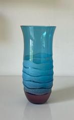 Blauw paarse glazen vaas, Ophalen of Verzenden