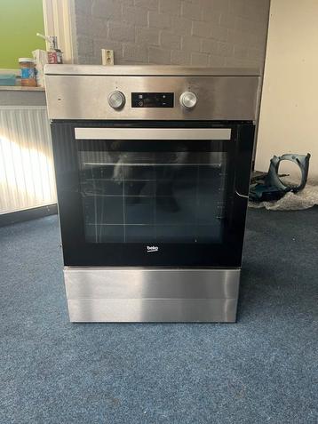 Beko Combi Oven & Inductie - Zo Goed Als Nieuw! beschikbaar voor biedingen