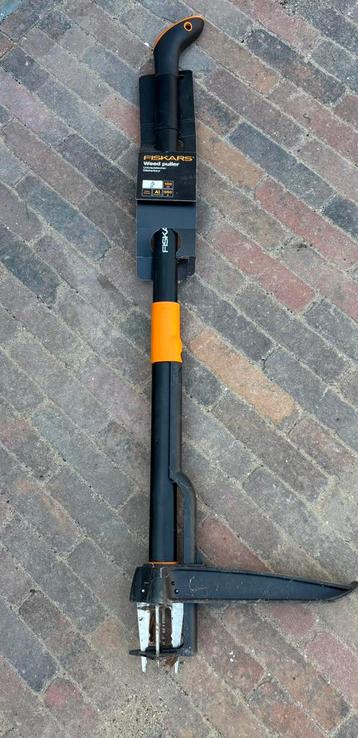 Fiskars onkruidsteker  beschikbaar voor biedingen