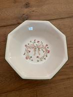 Johnson Brothers Schaal - Vintage Charme, Ophalen of Verzenden, Zo goed als nieuw, Kom(men), Overige stijlen