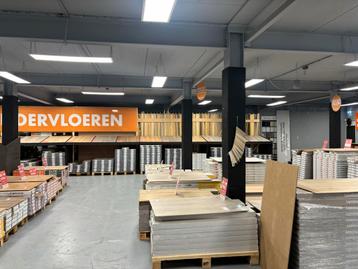 Vloeren voor bodemprijzen: Tegels, Laminaat & PVC beschikbaar voor biedingen