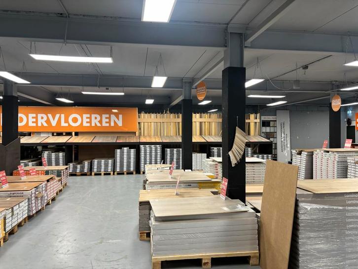 Vloeren voor bodemprijzen: Tegels, Laminaat & PVC, Huis en Inrichting, Stoffering | Vloerbedekking, Nieuw, Laminaat, Ophalen of Verzenden