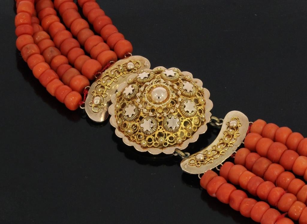Bloedkoraal antieke ketting fraai 14k gouden slot Zeeland, Sieraden, Tassen en Uiterlijk, Antieke sieraden, Verzenden, Goud, Ketting