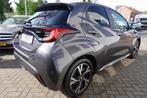 Toyota YARIS HYBRID COMFORT +   ( NIEUWE AUTO ), Auto's, Toyota, 450 kg, Gebruikt, Huisgarantie, Met garantie (alle)