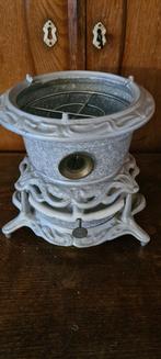 Klein eenpits petroleumstel lichtgrijs gewolkt, Ophalen