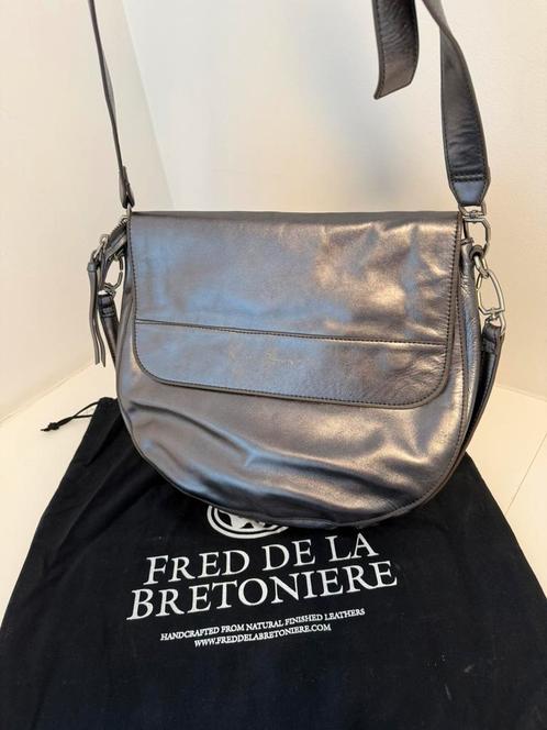 Liebeskind metallic grijs tas, Sieraden, Tassen en Uiterlijk, Tassen | Damestassen, Gebruikt, Overige typen, Grijs, Ophalen of Verzenden