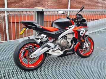 Aprilia Tuono 660 2022 rs660 ABS Cruisecontrol  naked bike  beschikbaar voor biedingen