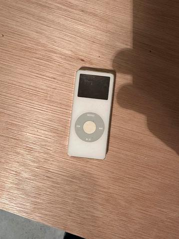 Vintage Apple iPod 2GB - Collector's Item! beschikbaar voor biedingen
