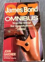 James Bond 007 - Omnibus verzamelboek met 3 spannende verhal, Ophalen of Verzenden, Zo goed als nieuw