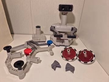R.O.B. Robotic Operating Buddy NES pal beschikbaar voor biedingen