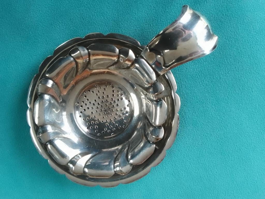 Theezeefje met lekbakje, Georg Nilsson, verzilverd, GERO 90, Antiek en Kunst, Antiek | Goud en Zilver, Ophalen of Verzenden