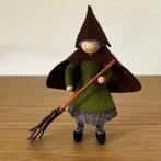 Vrouwtje Dooi van vilt, Hobby en Vrije tijd, Ophalen of Verzenden, Nieuw, Figuurtje(s)
