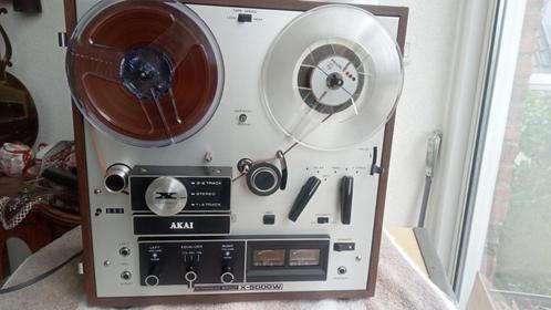Recorder  Akai  X 5000 W   Stereo ( vintage ) DEFECT. Waarsc, Audio, Tv en Foto, Bandrecorders, Defecte bandrecorder, Met stofkap